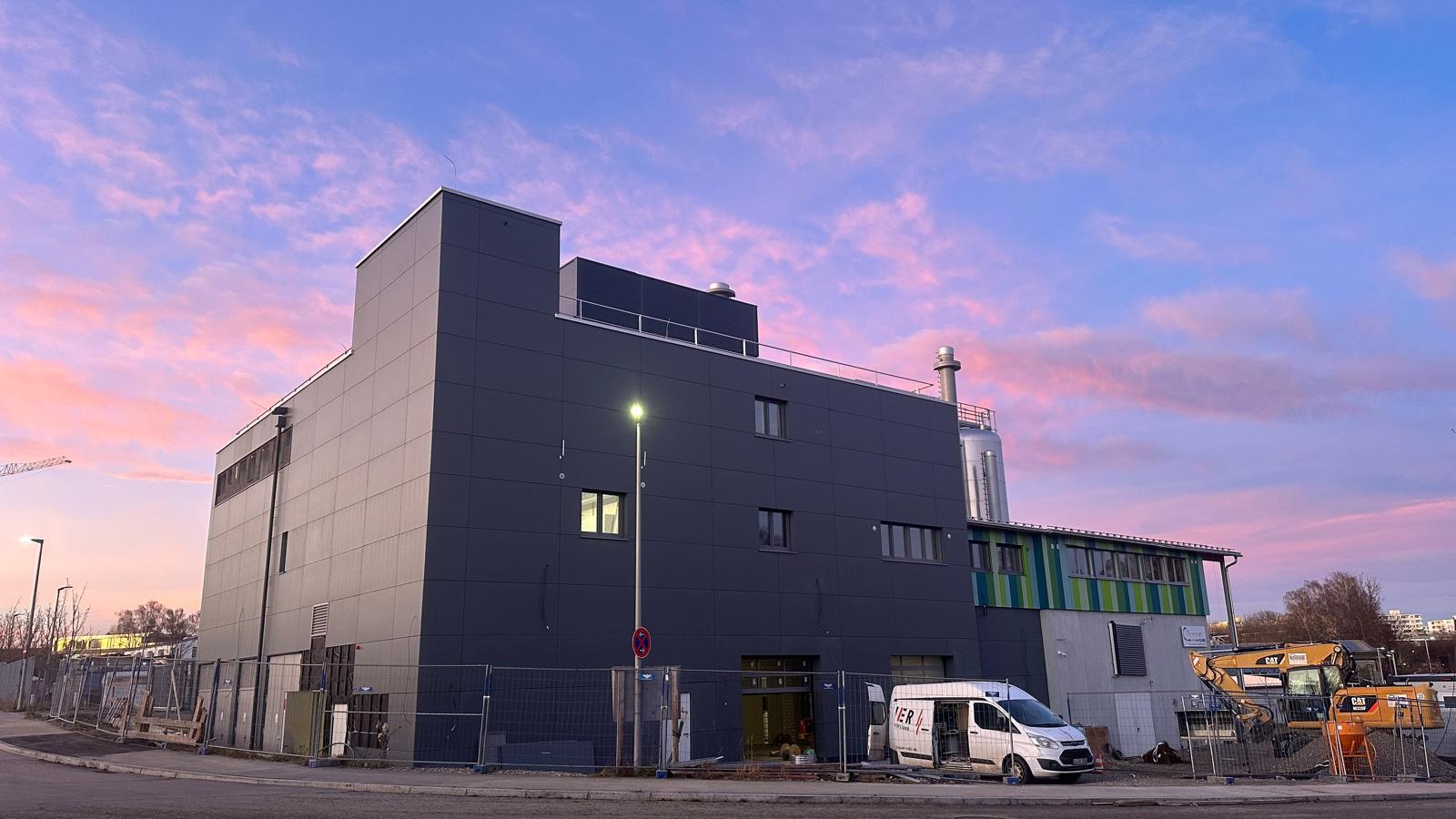 KUMS Heizzentrale - jetzt ohne Gerüst